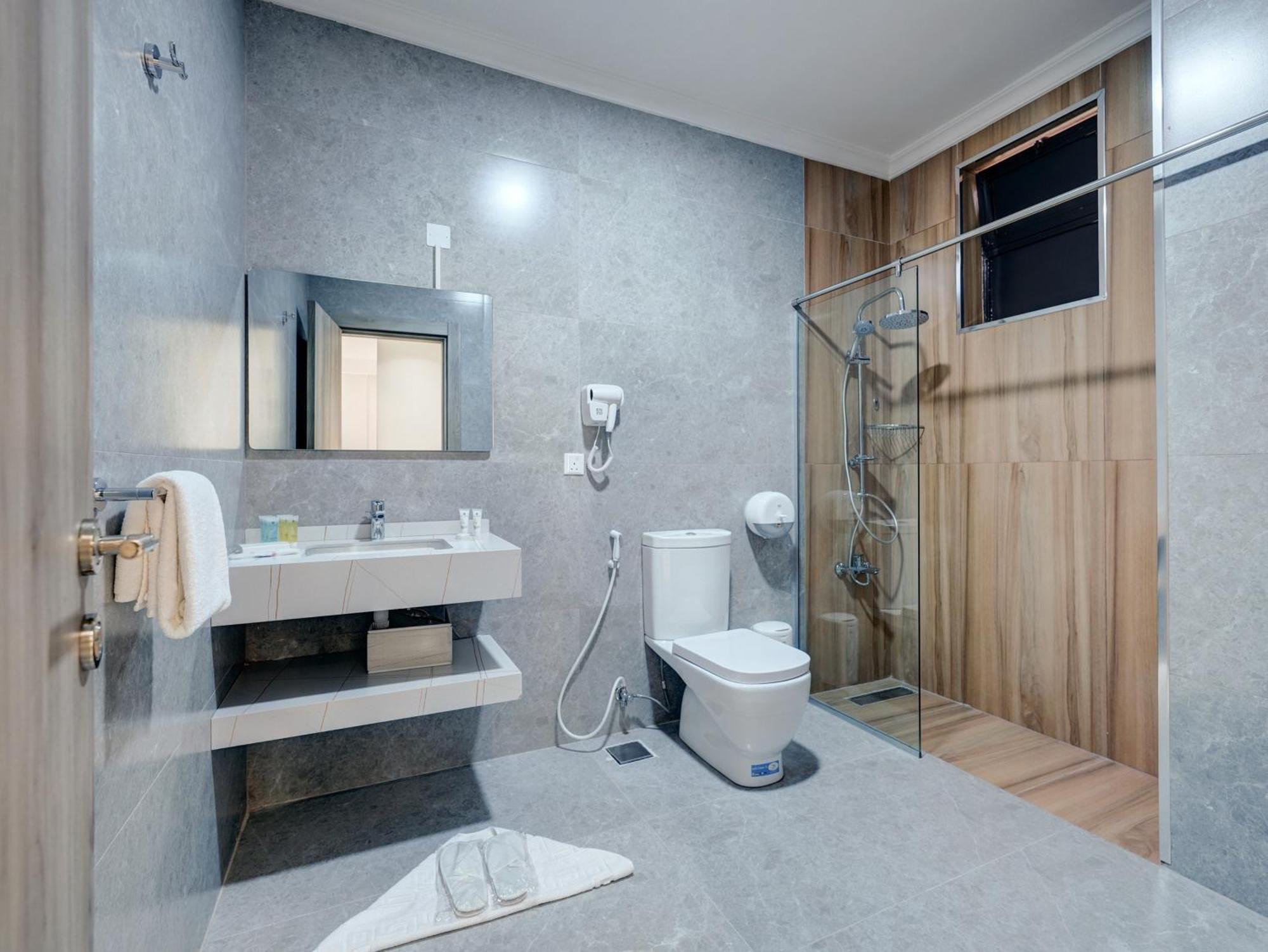 The Loft Hotel By Fhm Aqaba Esterno foto
